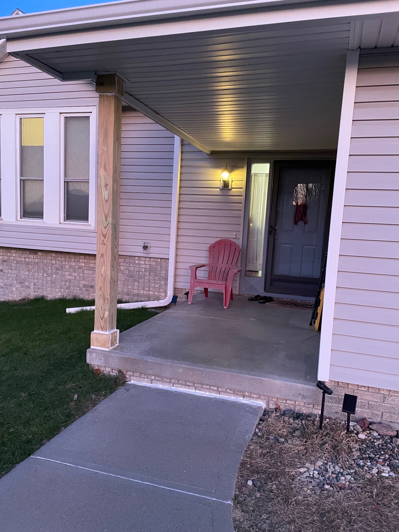 Porch pad & post — Before