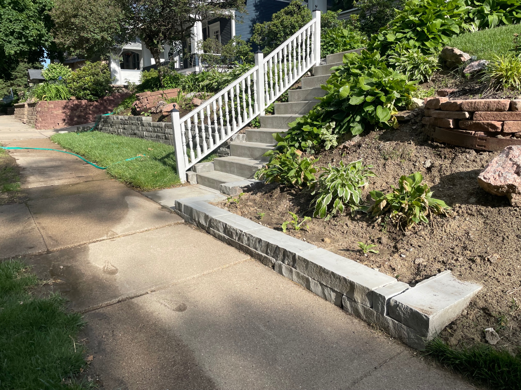 Stone Retaining Wall — Front steps & stone wall